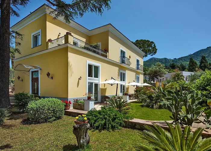 Ceselle Hotel