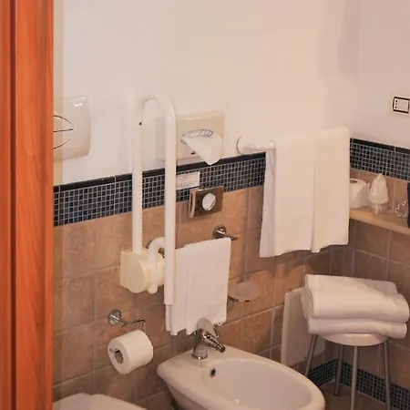 酒店 其赛雷别墅酒店 3*