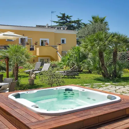 其赛雷别墅酒店