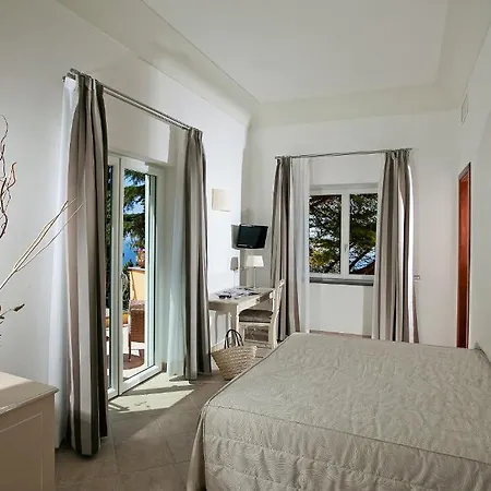Hotel Ceselle Anacapri (Isola di Capri)